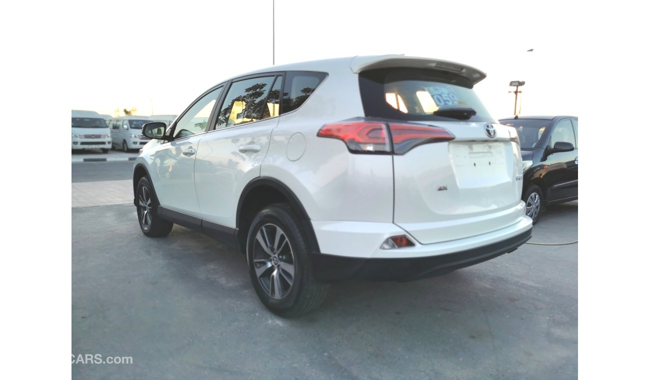 Used Toyota RAV4 2.4L, 17