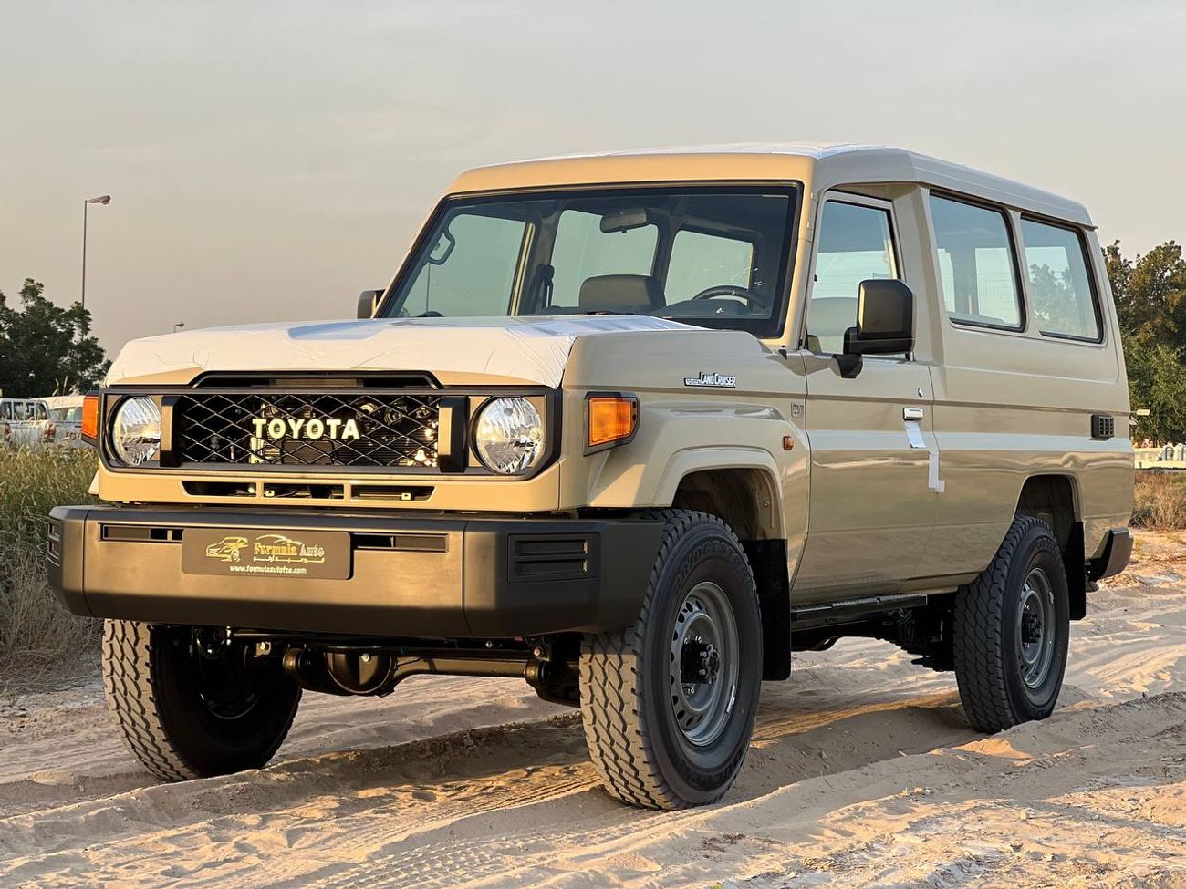 تويوتا لاند كروزر 70 3 DOOR LC78 2.8L DSL A/T // 2025 // STANDARD OPTION WITH MANUAL WINDOWS // SPECIAL OFFER // BY FORMU