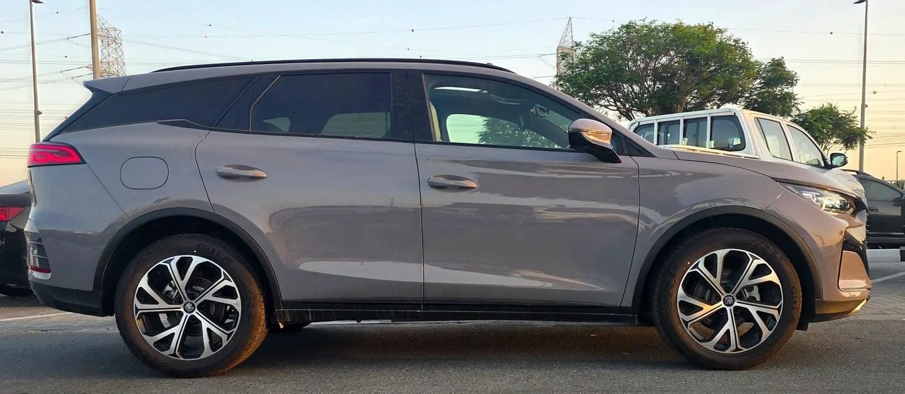 BYD Tang SUPREME DM-i - Brand Luxury Hybrid SUV