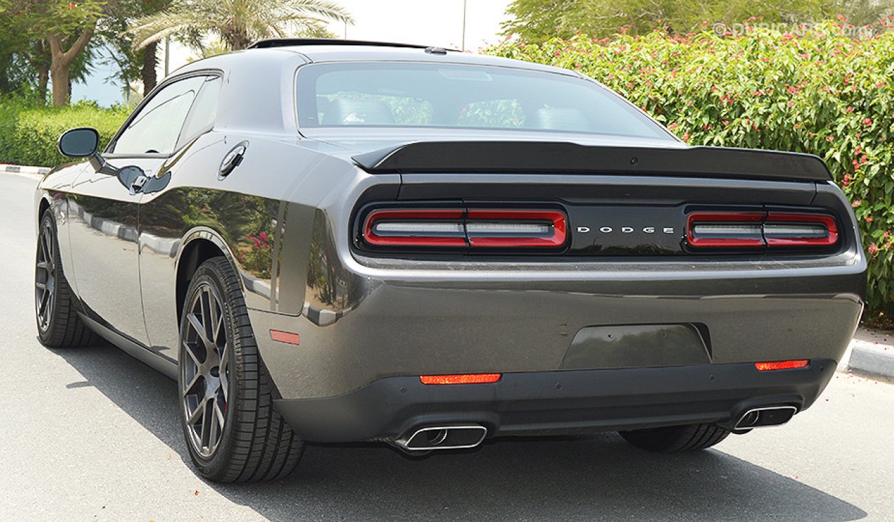 Dodge Challenger Scatpack SRT 2018, 6.4-V8 HEMI GCC, 0km w/ 3 Years or 100,000km Warranty