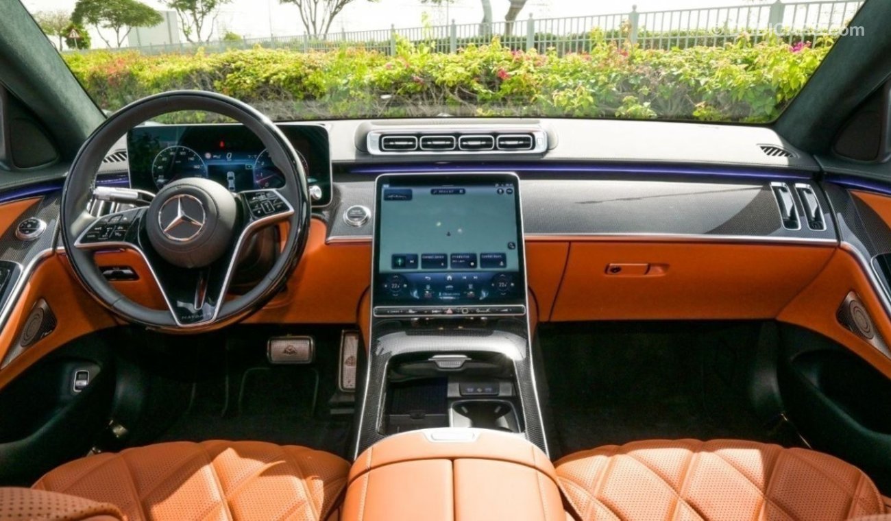 مرسيدس مايباخ S680 مايباخ Mercedes-Benz S680 Maybach V12 | VIP Seats | Fully Loaded REAR AXLE STEERING, 5 Years Warranty, 3 Ye