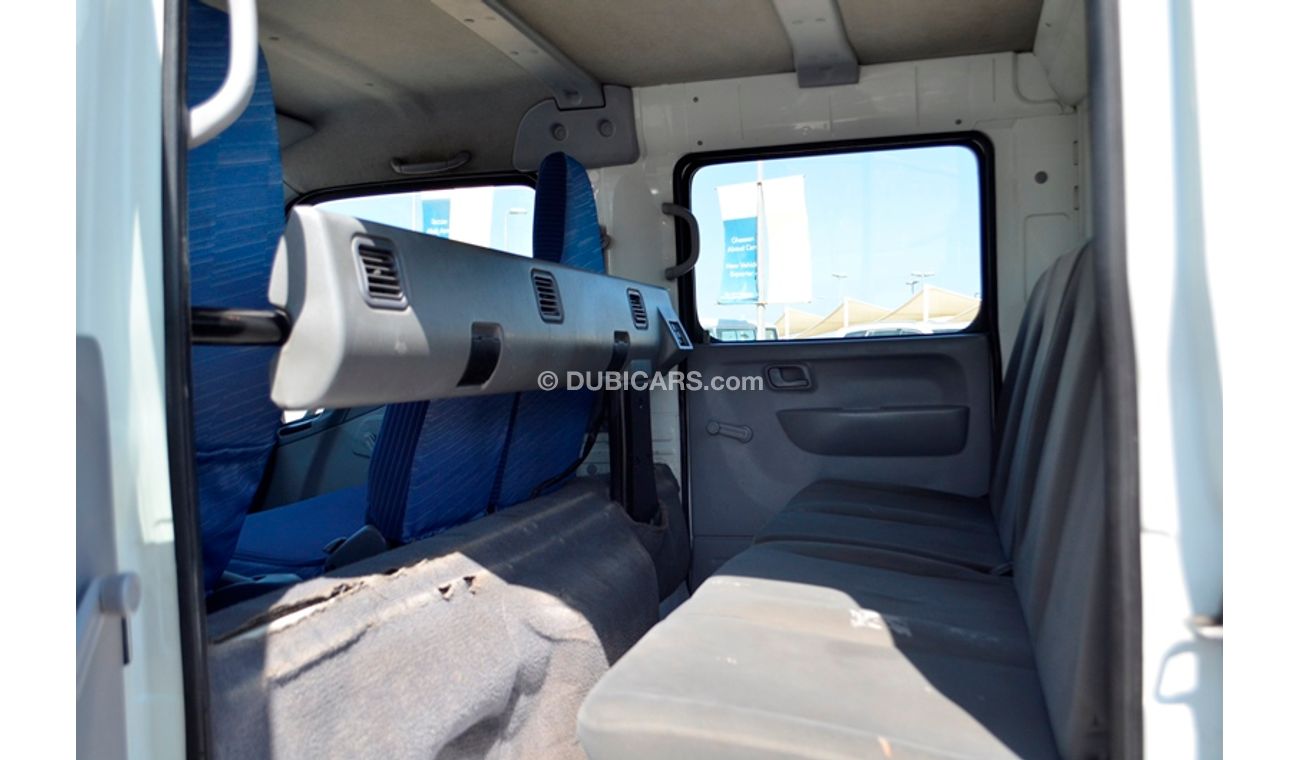 ميتسوبيشي فوسو كانتير Double Cabin