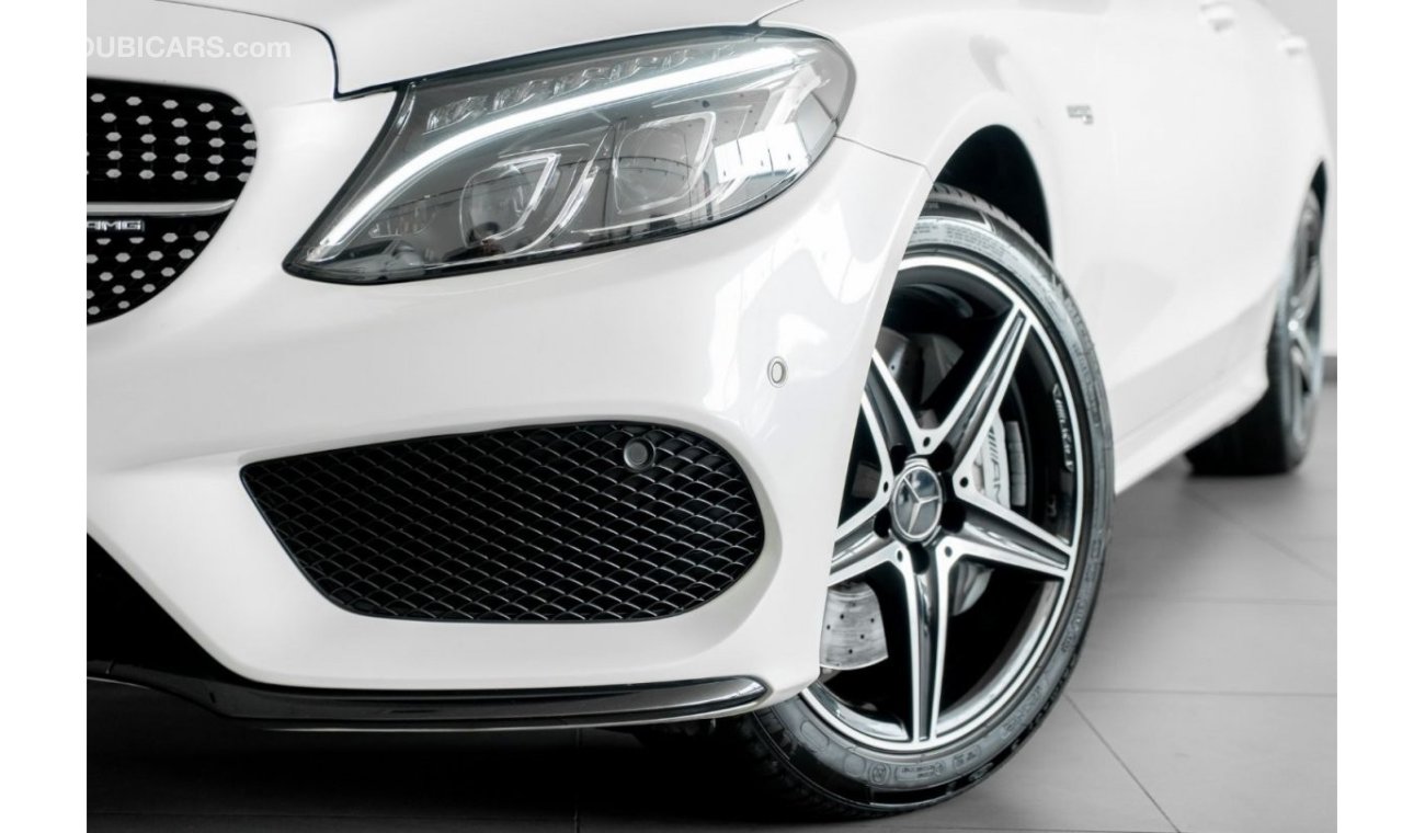 مرسيدس بنز سي 43 ايه ام جي 2018 Mercedes-Benz C43 Saloon 4MATIC / High Spec / Mercedes Benz Warranty & Full Mercedes Service Hi