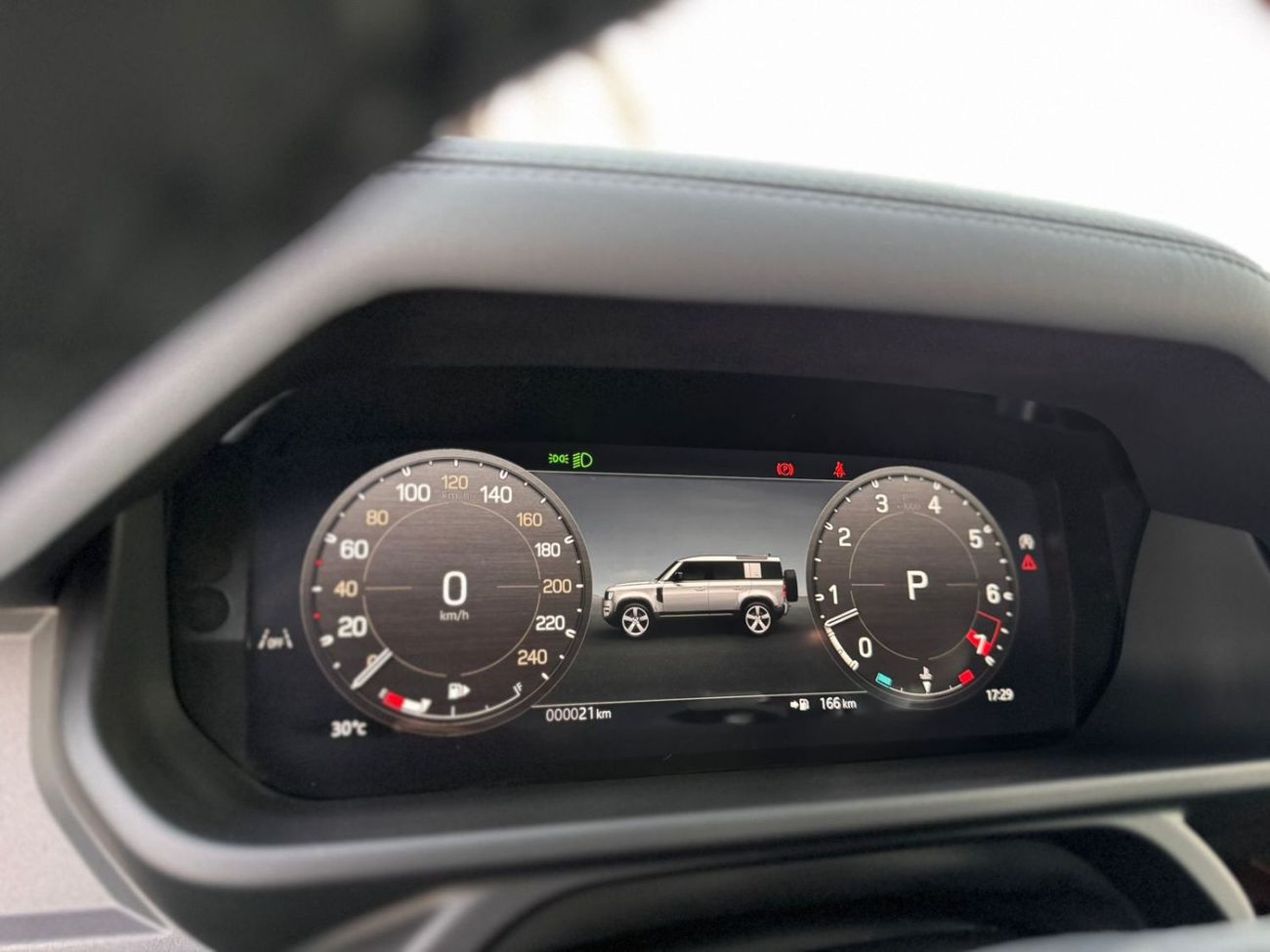 Land Rover Defender P400 110 X-Dynamic HSE 3.0L (5 Seater)