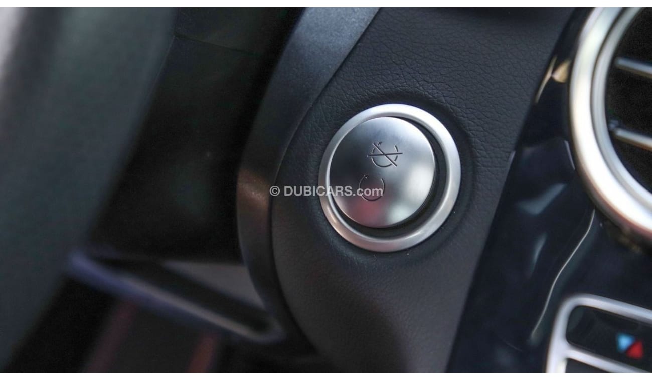 Mercedes-Benz C 300 Coupe Special Offer