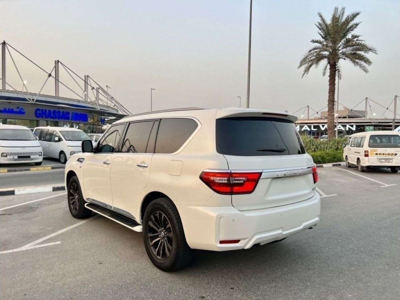 Nissan Armada 2017 NISSAN PATROL PLATINUM 4x4 SHAPE-CHANGE 2022