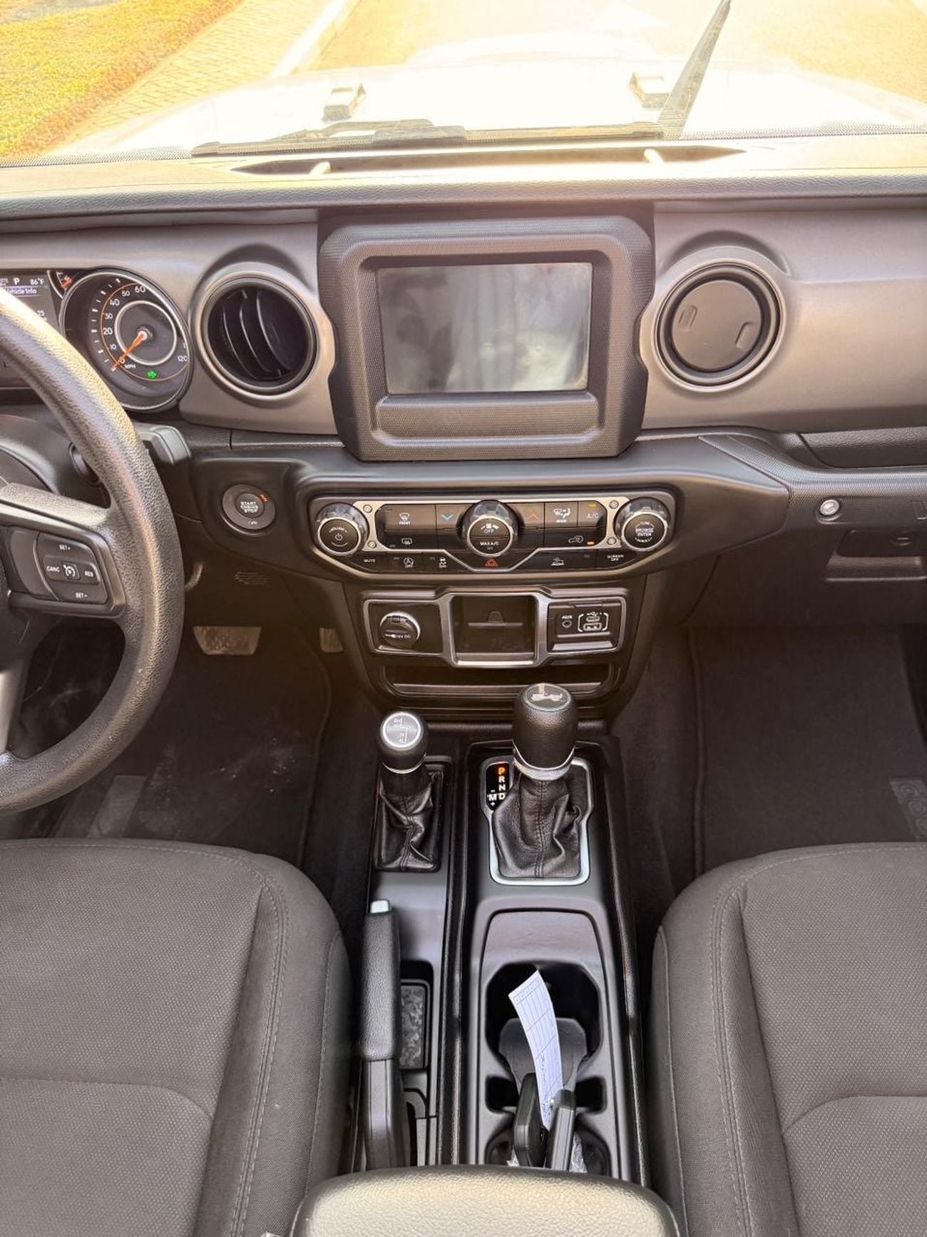 جيب رانجلر Unlimited Sport 3.6L A/T