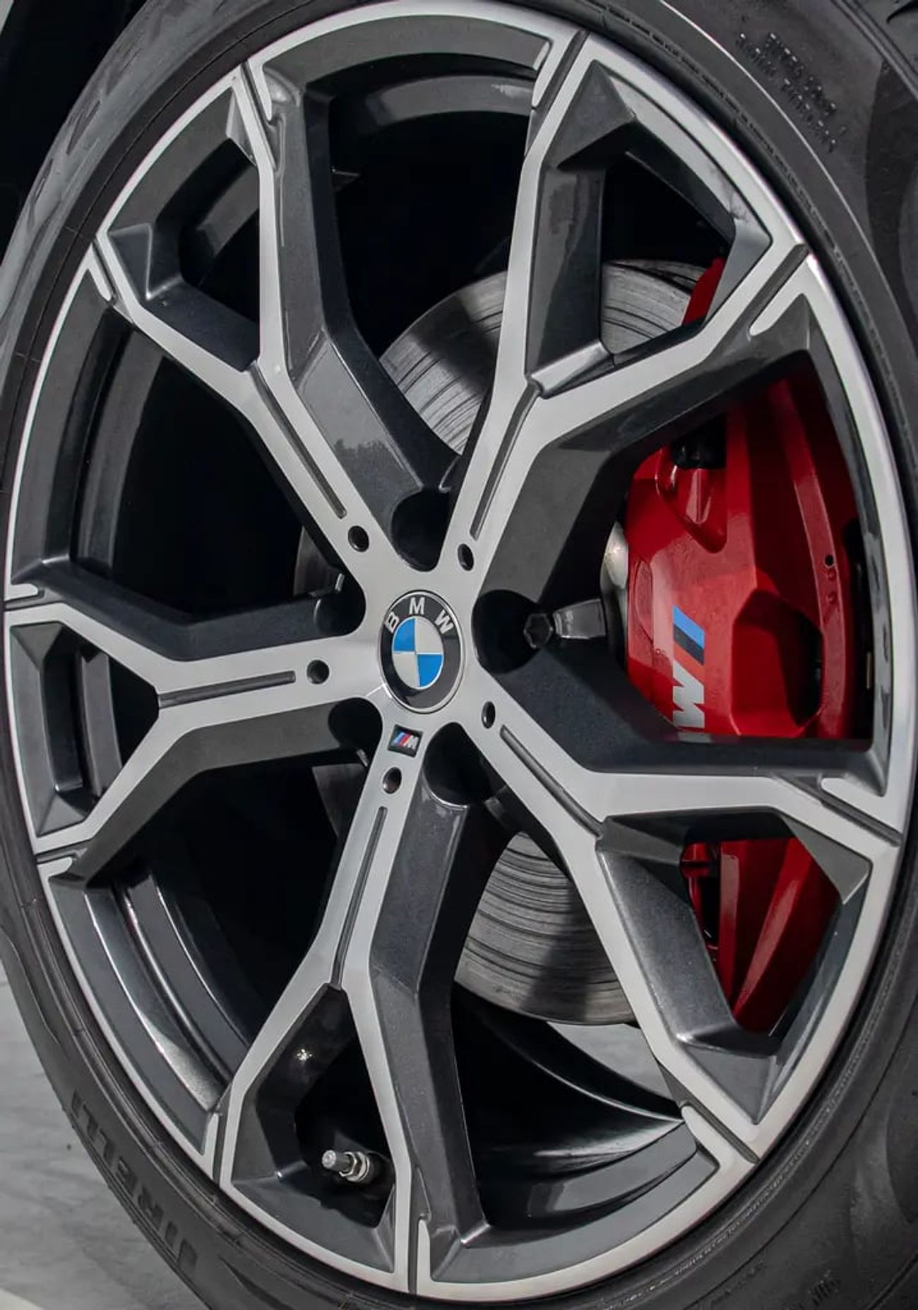 بي أم دبليو X6 xDrive40i Luxury M Sport Package 3.0L