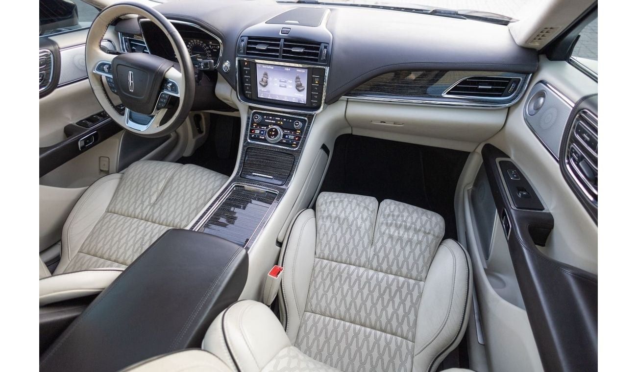 Lincoln Continental Presidential 3.0L Lincoln Continental Presidential 2019 GCC under Agency Warranty with Flexible Down