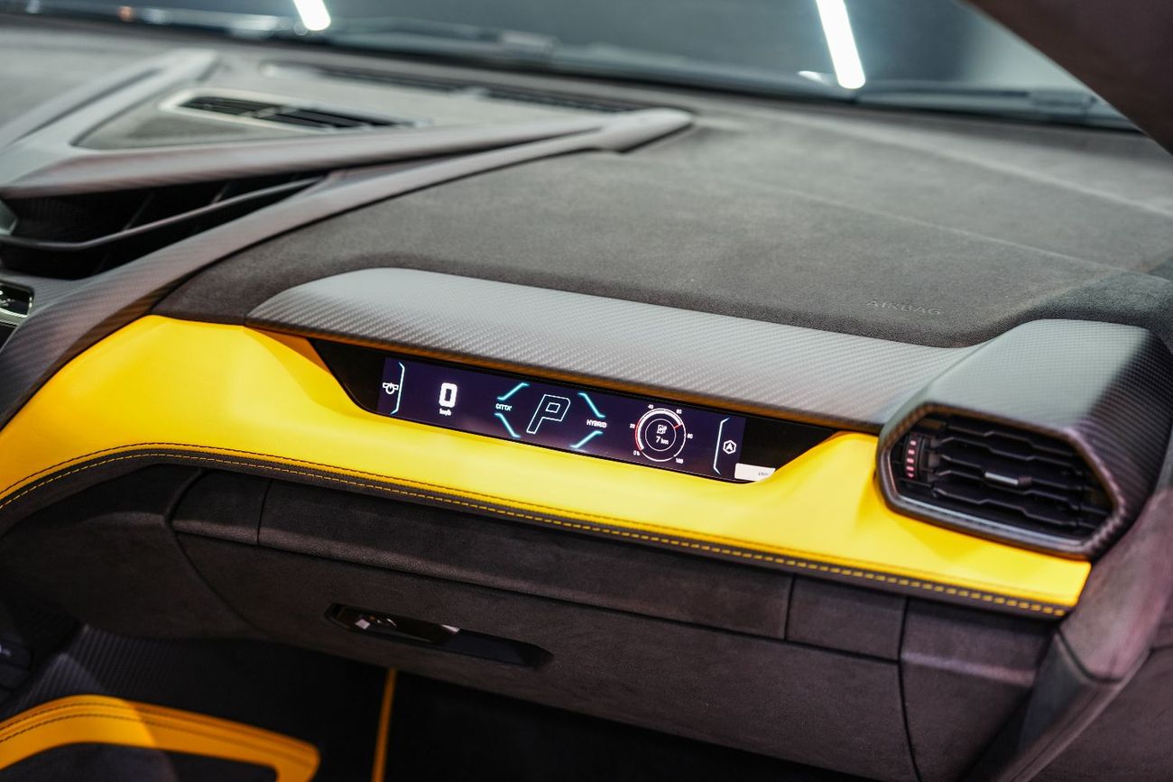 Lamborghini Revuelto 6.5L V12 Hybrid 2025 Lamborghini Revuelto, Hybrid V12, ADAS Package, Full Carbon, Dealer Warranty + 