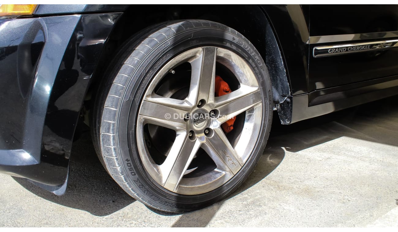 جيب جراند شيروكي SRT8