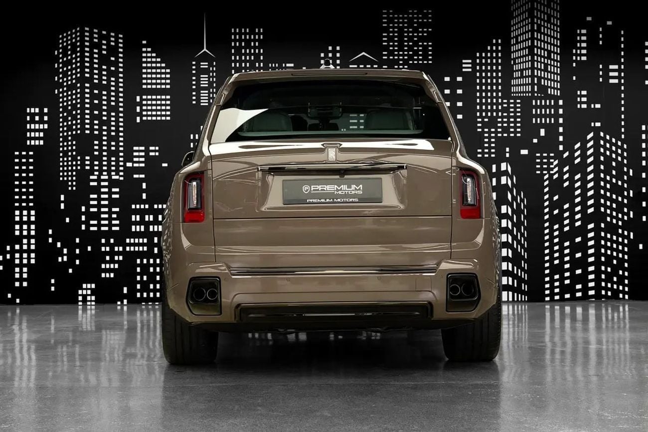 Rolls Royce Cullinan BLACK BADGE