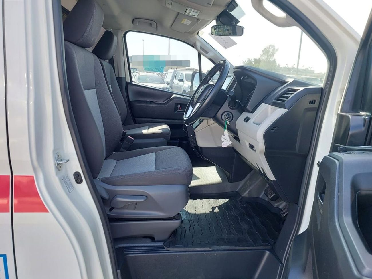 Toyota Hiace TOYOTA HIACE VAN AMBULANCE RHD 2019 MODEL 2.8 L DIESEL AUTOMATIC(PM03504)