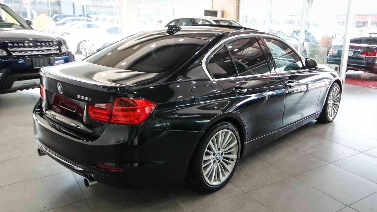 BMW 335i I Luxury