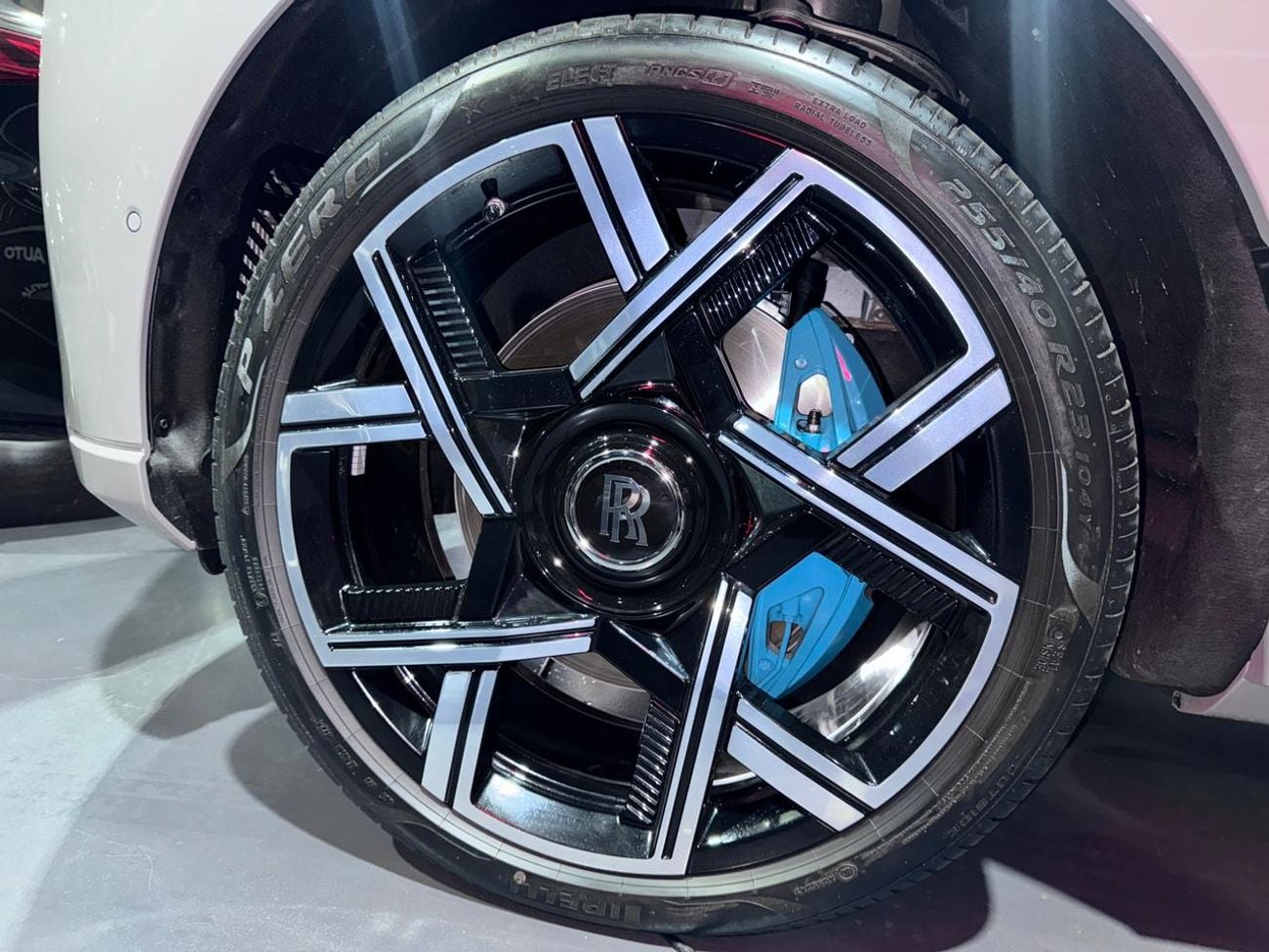 Rolls-Royce Cullinan ROLLS-ROYCE CULLINAN SERIES II – GREY TEMPEST (2025 MODEL)GCC,EXCELLENT,WARRANTY & SERVICE TILL 2029