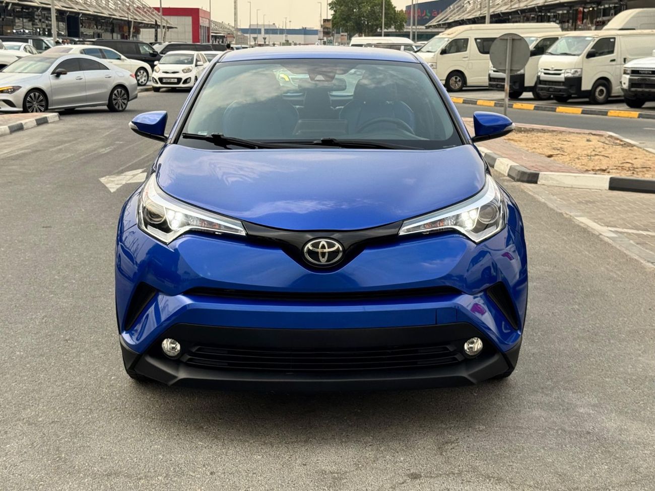 Toyota C-HR STD (NON GCC)