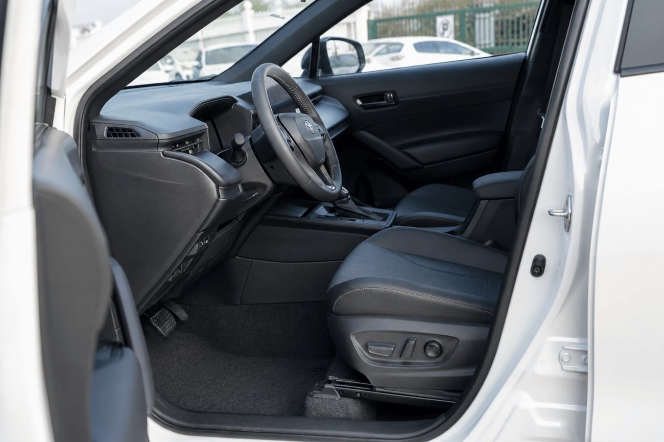 تويوتا كورولا كروس GLI 2.0L 4-Cylinder Hybrid (HEV)
