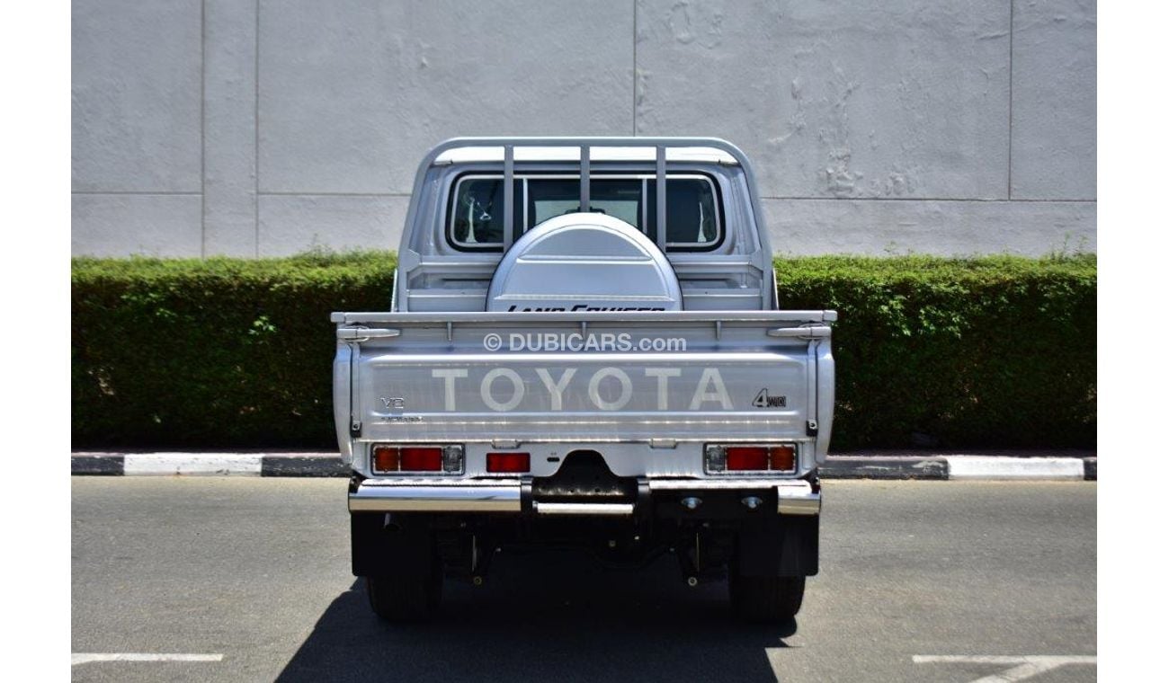 تويوتا لاند كروزر بيك آب Double Cab