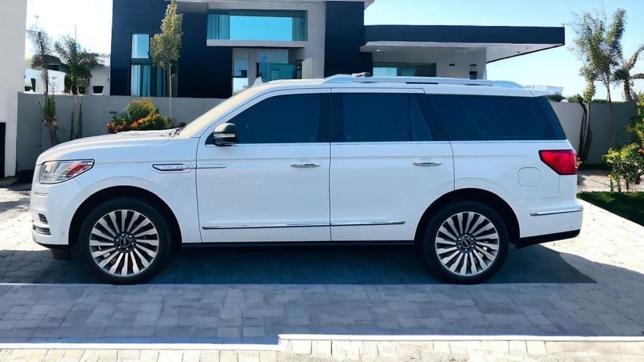 Lincoln Navigator AED 3,200 PM | Till 2027 UNDER WARRANTY & Service Contract | FSH | LINCOLN NAVIGATOR 2020 RESERVE