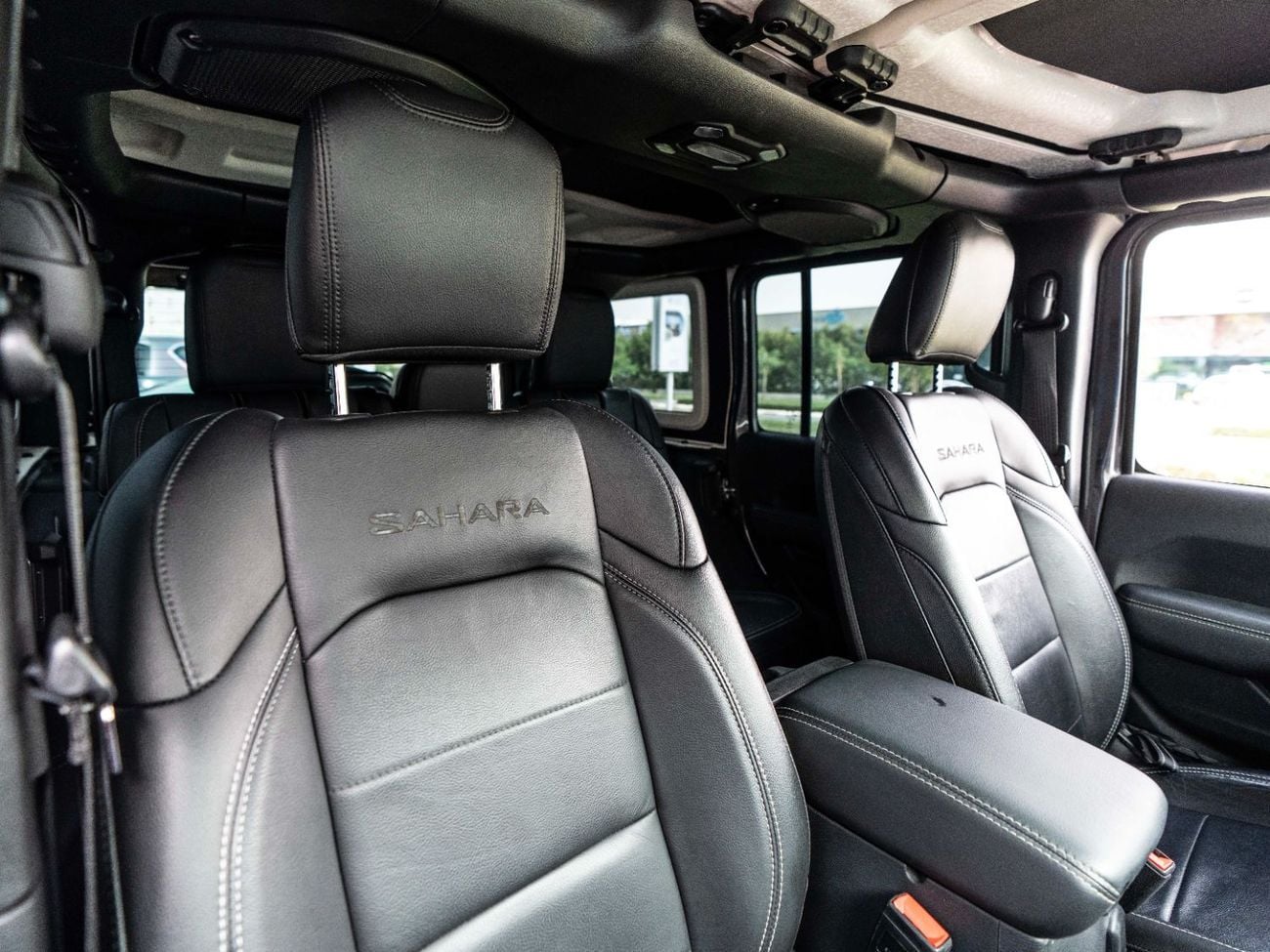 Jeep Wrangler SAHARA