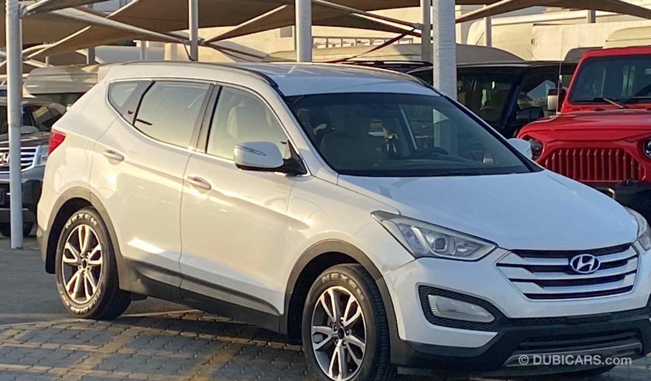 Hyundai Santa Fe خليجي 4*4 GCC