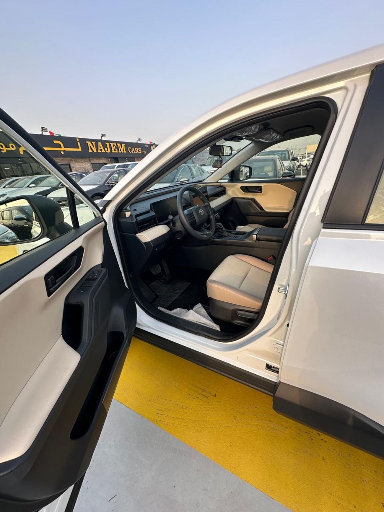 تويوتا راف ٤ 2.5L EX Hybrid