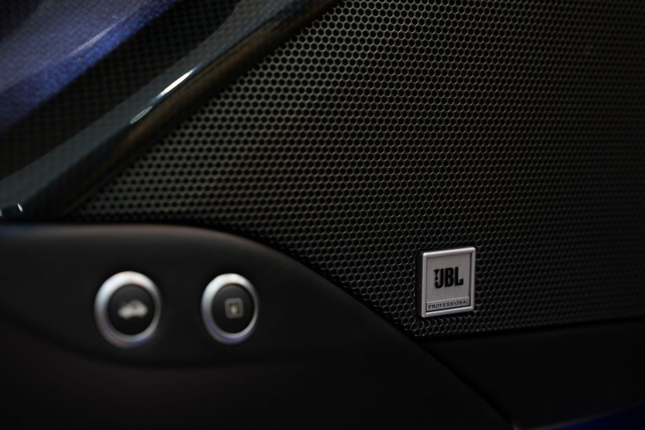 فيراري 488 سبايدر STANDARD حزمة الكربون، رافع نظام التعليق، نظام صوت JBL، مقاعد دايتونا!!