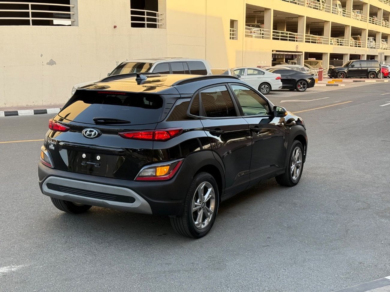 Hyundai Kona 2022 LIMITED PUSH START 2.0 LEATHER SEATS CANADA SPEC