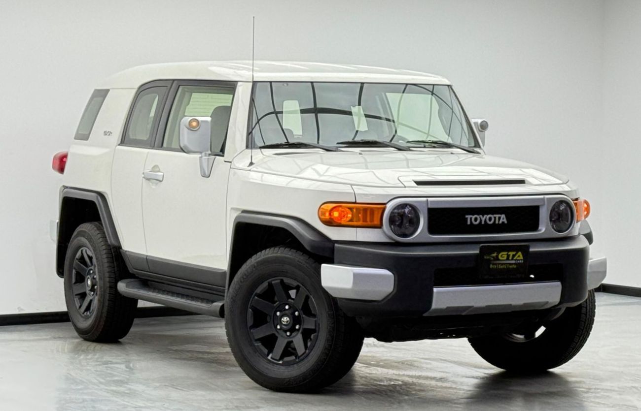 Toyota FJ Cruiser GXR 4.0L A/T 2018 Toyota FJ Cruiser GXR, 1 Year Unlimited KM Warranty,Service History, GCC