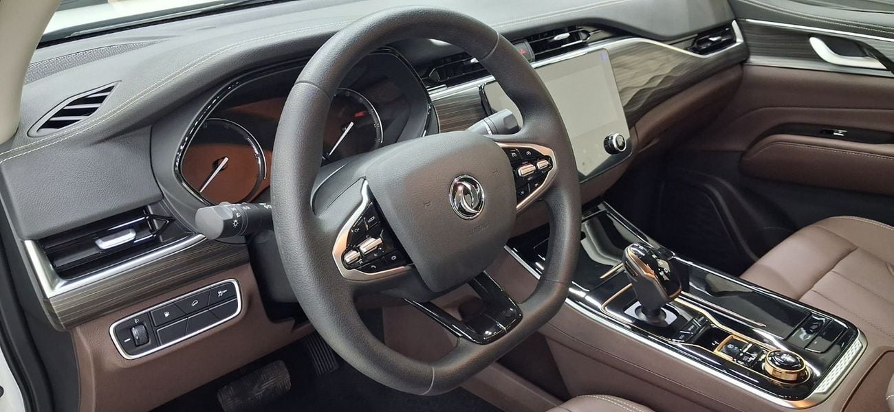 سبروس X300 Spruce X300  4WD By Nissan Company