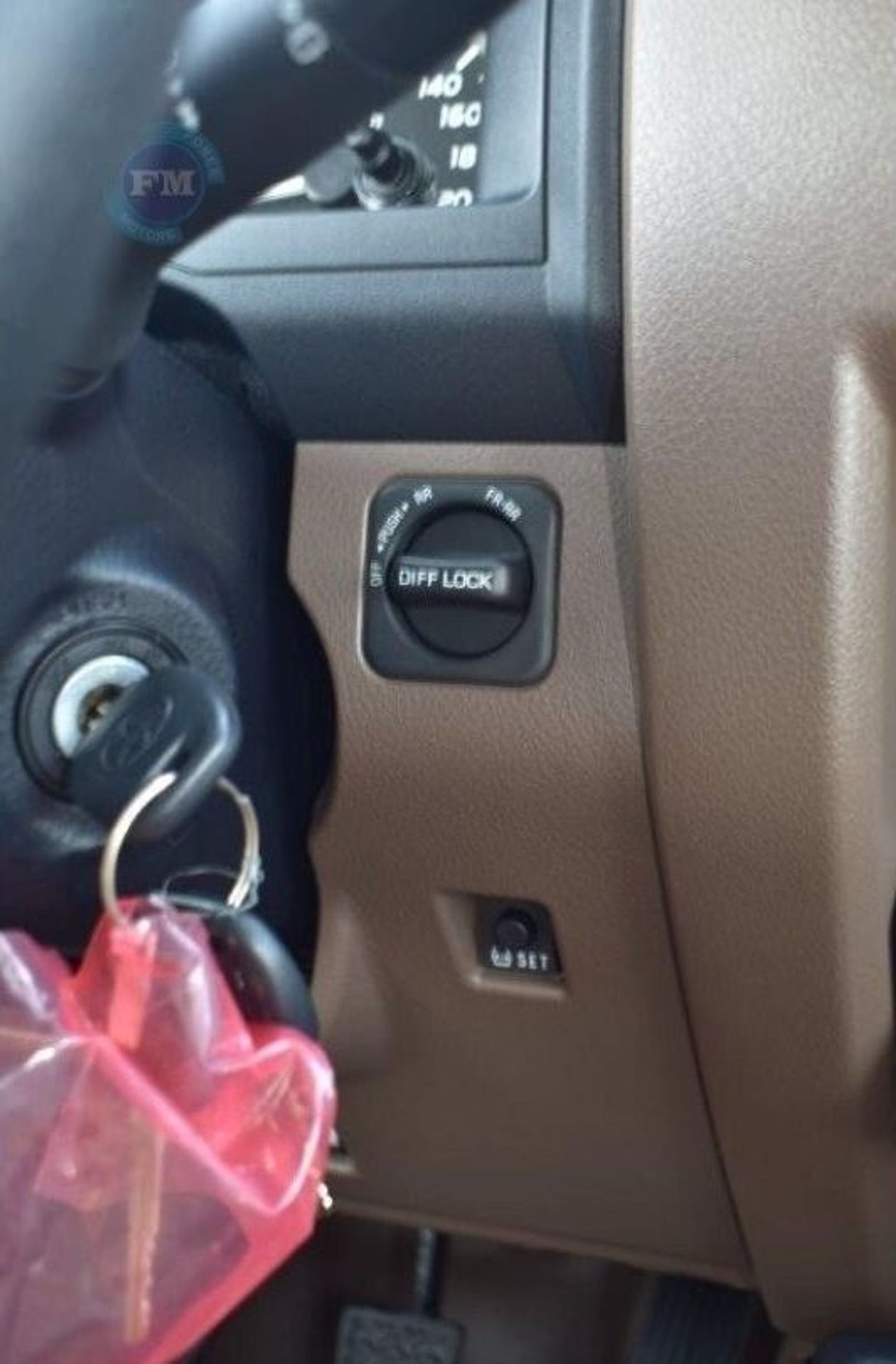 تويوتا لاند كروزر 70 71 4.0L Petrol