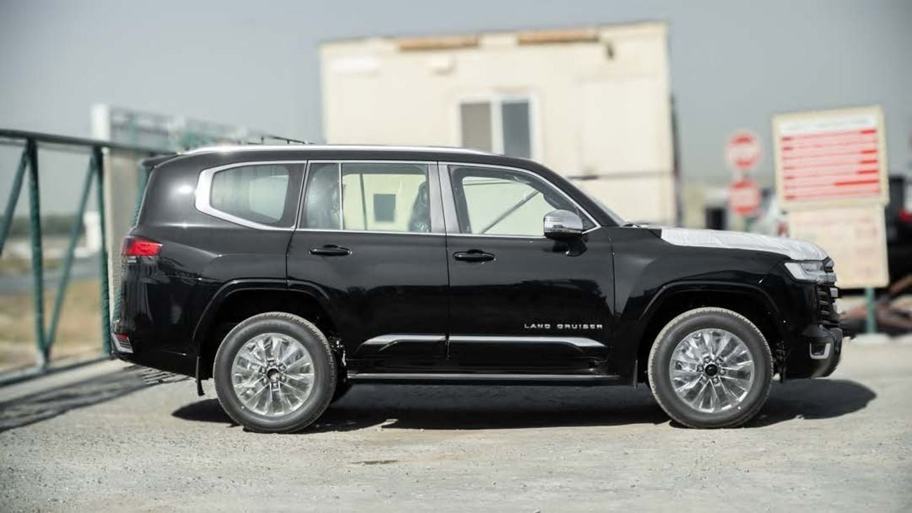 Toyota Land Cruiser VX 3.5L Land Cruiser 3.5 VX 2025