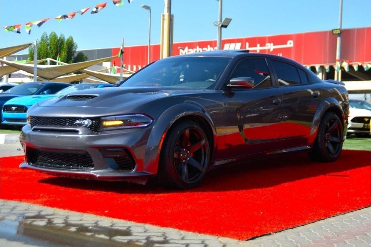 Dodge Charger SRT HELLCAT WIDEBODY SXT Mid 3.6L SRT KIT & WIDR BODE // SUN ROOF //AIR BAGS // VERY GOOD CONDITION