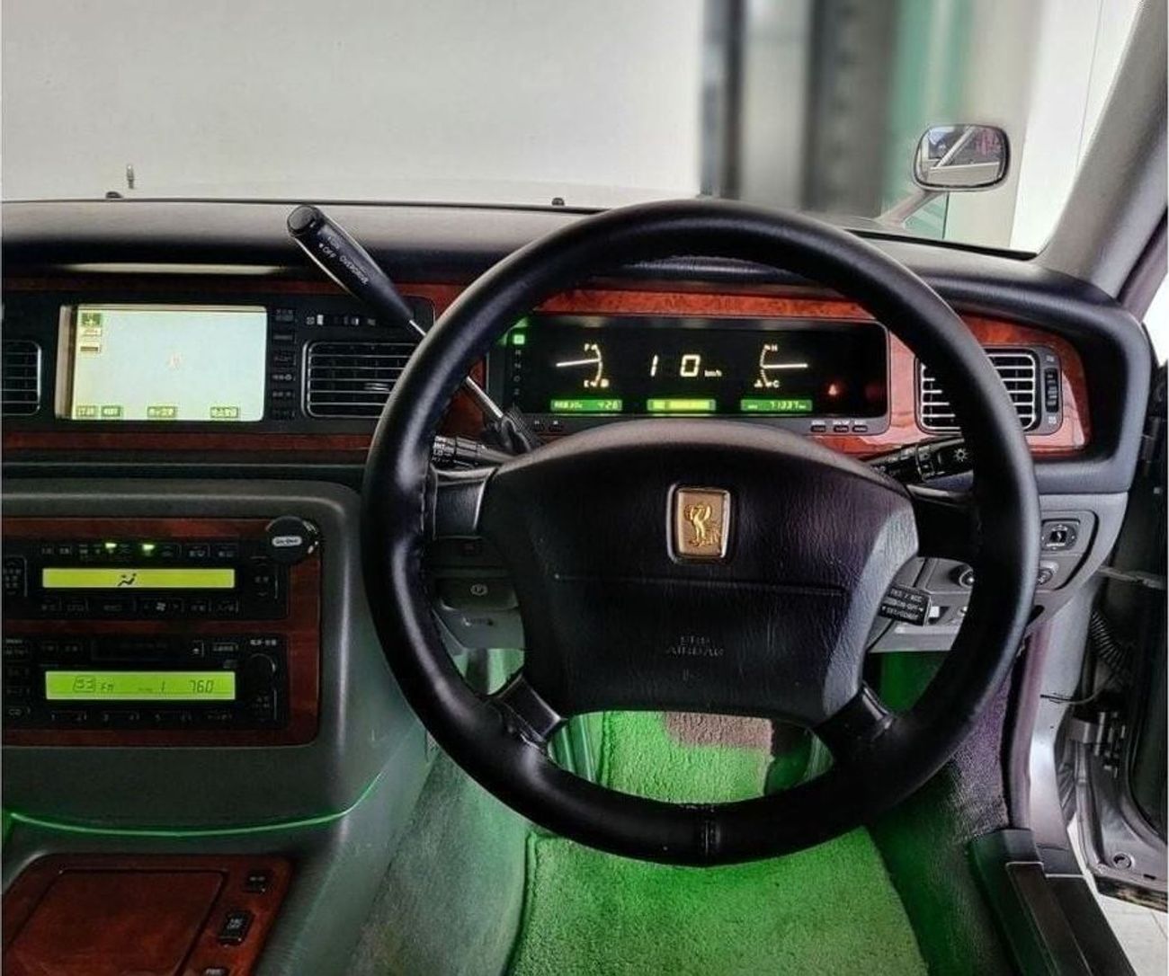 تويوتا سنشري CLASSIC 5.0L-12CYL - EXCELLENT CONDITION JAPANESE SPECIFICATION