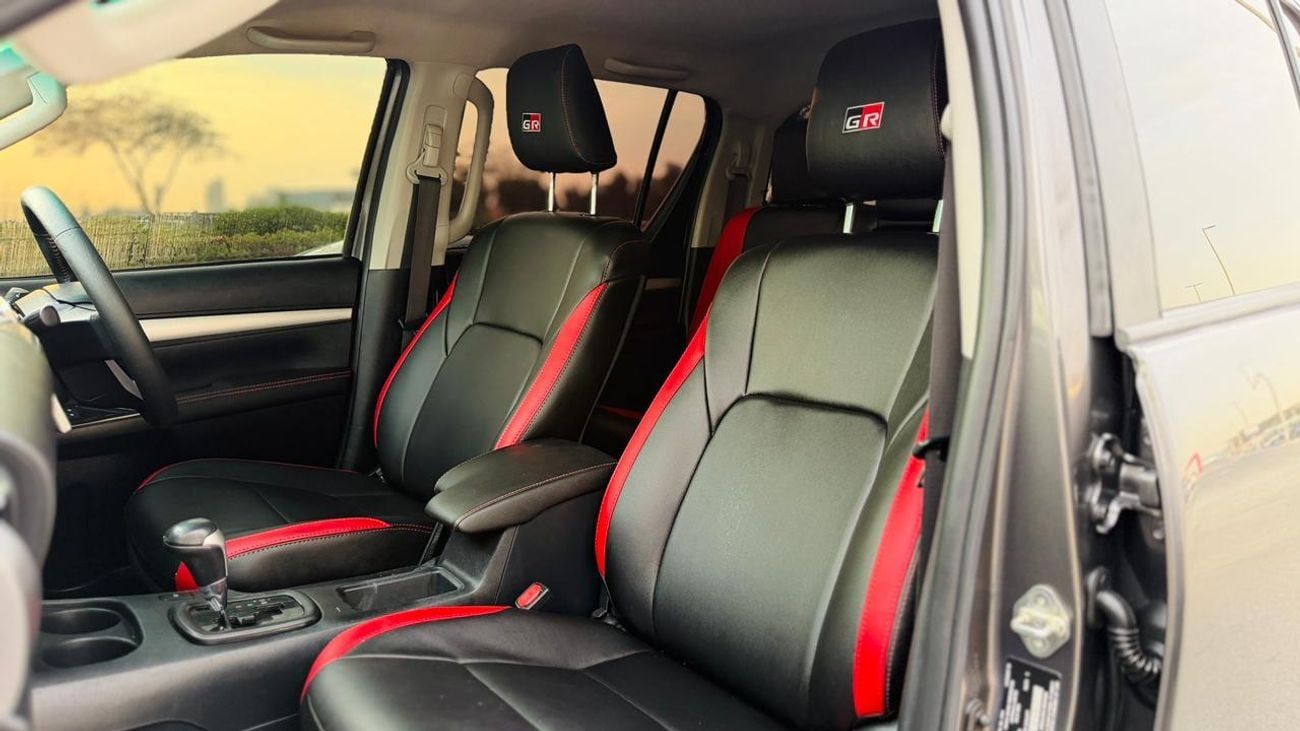 Toyota Hilux 2018 | 2.8L DIESEL | AT | RHD | DOUBLE CABIN | PUSH START ENGINE | ELECTRIC SEATS