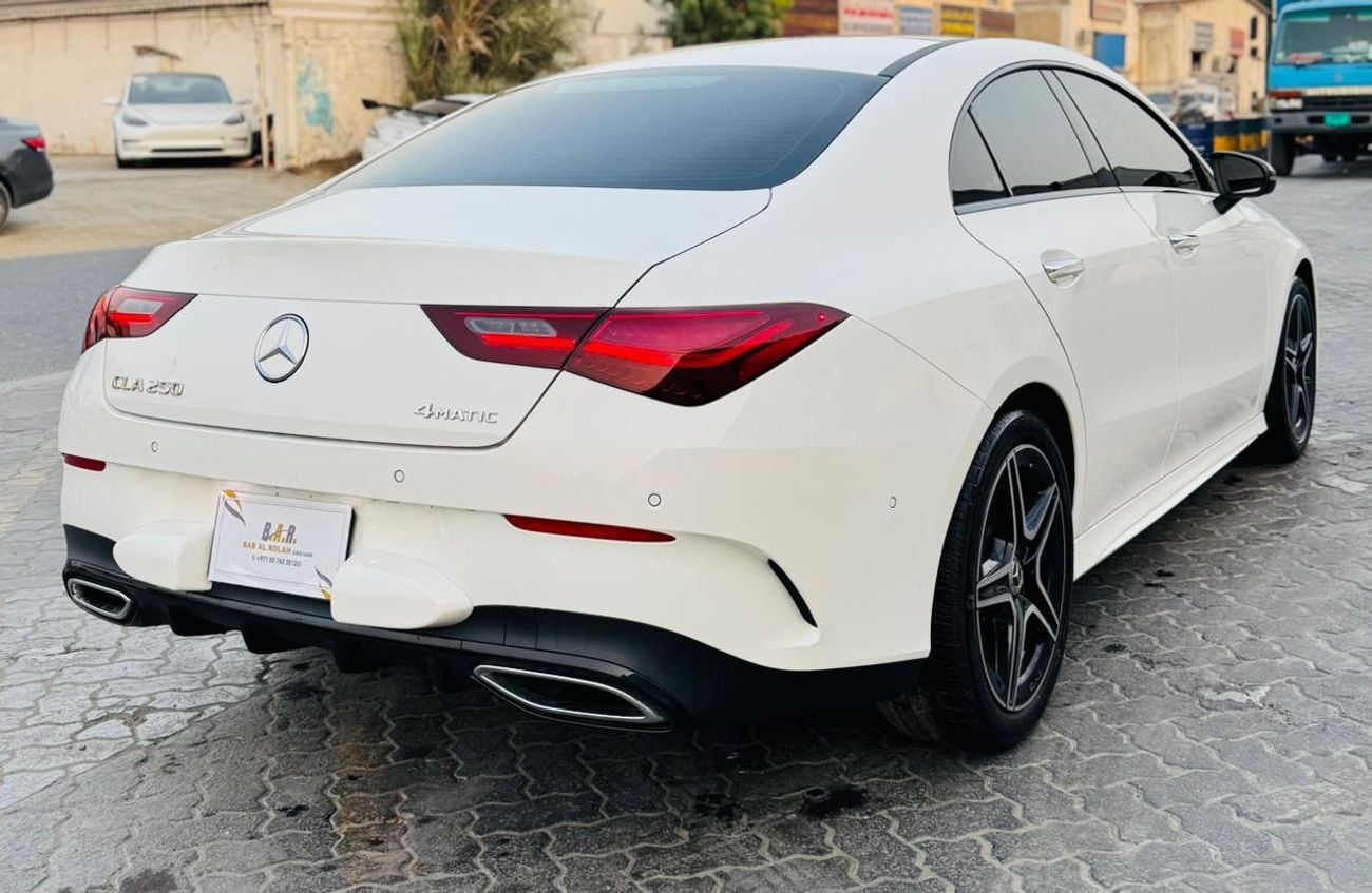 Mercedes Benz CLA250