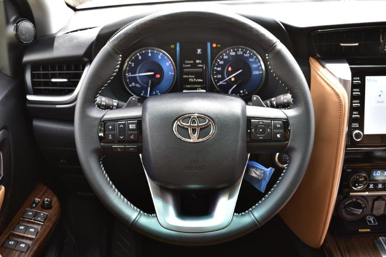 تويوتا فورتونر 2025 MODEL TOYOTA FORTUNER GXR LIMITED  2.7L PETROL 4WD 7 SEATER AUTOMATIC