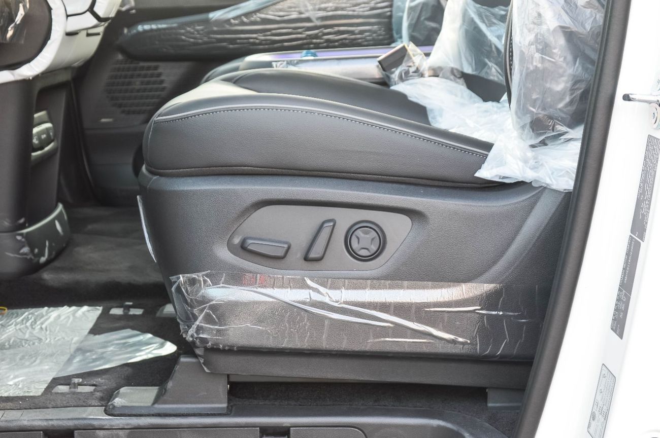 Hyundai Staria HYUNDAI STARIA 2.2L 4WD DIESEL MINIVAN 2025