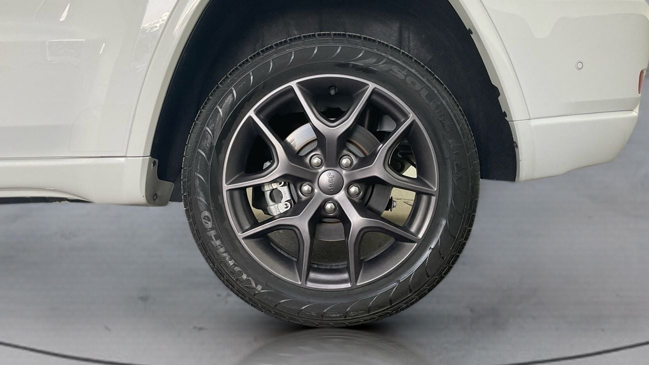 جيب جراند شيروكي 80th Anniversary Edition | شامل الضمان | 0 ﺪﻔﻋﺓ ﺃﻮﻟﻯ