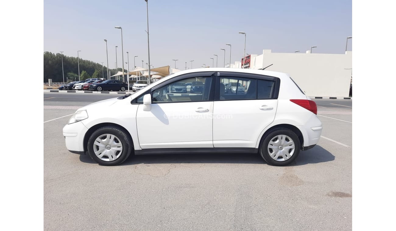 Nissan Tiida Nissan tiida 2012 g cc accident free