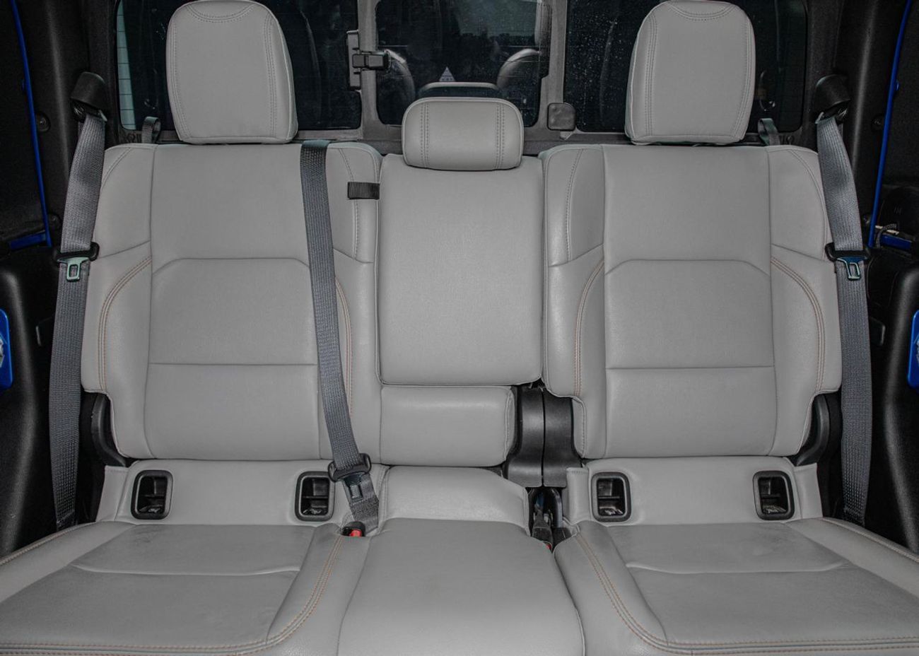 جيب جلادياتور Sand Runner 3.6L