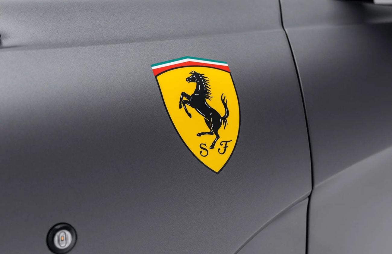 فيراري 812 كومبيتيزون 6.5L V12 Naturally Aspirated Engine