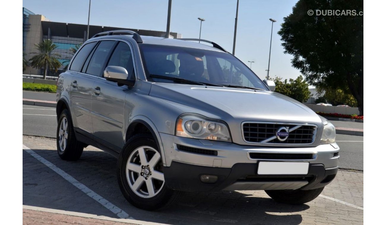 فولفو XC 90 3.2L AWD in Excellent Condition