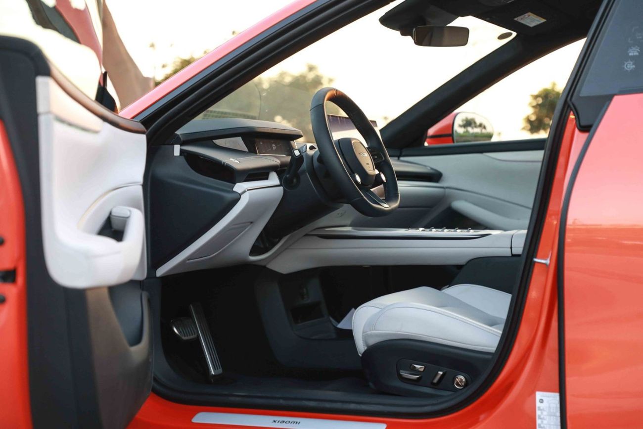 Xiaomi SU7 2024 XIAOMI SU7 MAX - Orange inside Grey