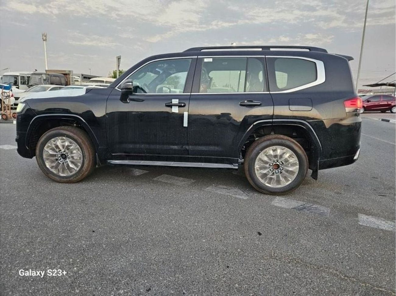 Toyota Land Cruiser TOYOTA LAND CRUISER 3.5L ZX 7 SEATER PETROL