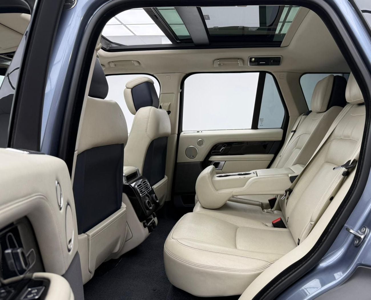 Land Rover Range Rover Supercharged 5.0L 2018 Range Rover Vogue SE Supercharged, Full Range Rover Service History, Excellen