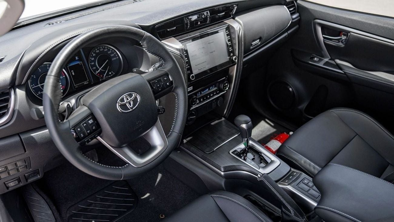Toyota Fortuner VX2 PLUS TOYTA FORTUNER 2.8 DIESEL FULL PTION AT 4X4