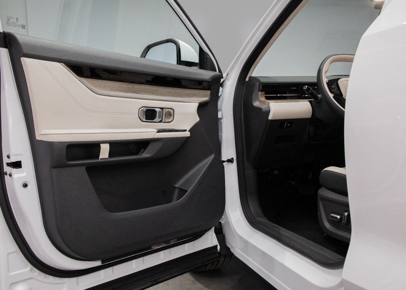 Jetour Dashing Black Edition