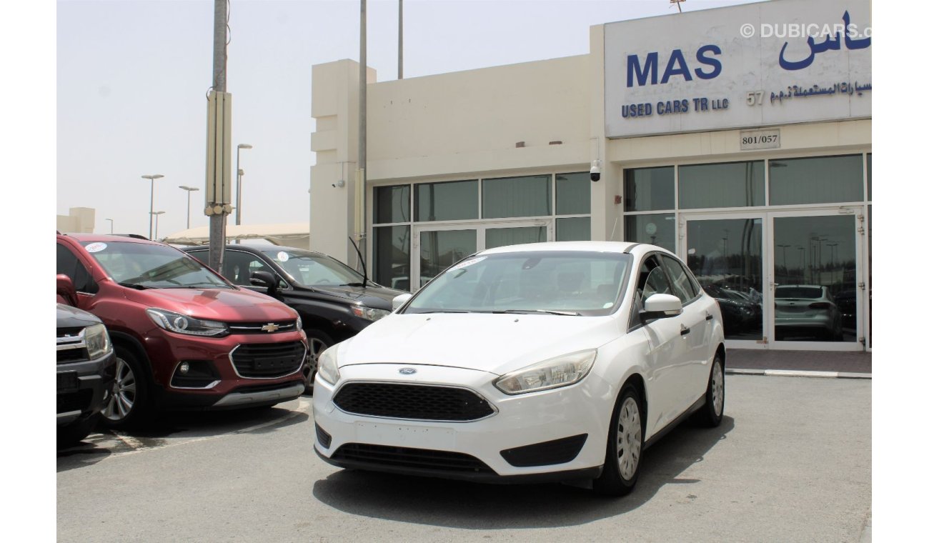 Ford Focus Ambiente ACCIDENTS FREE - GCC- CAR IS IN PERFECT CONDITION INSIDE AND OUTSIDE