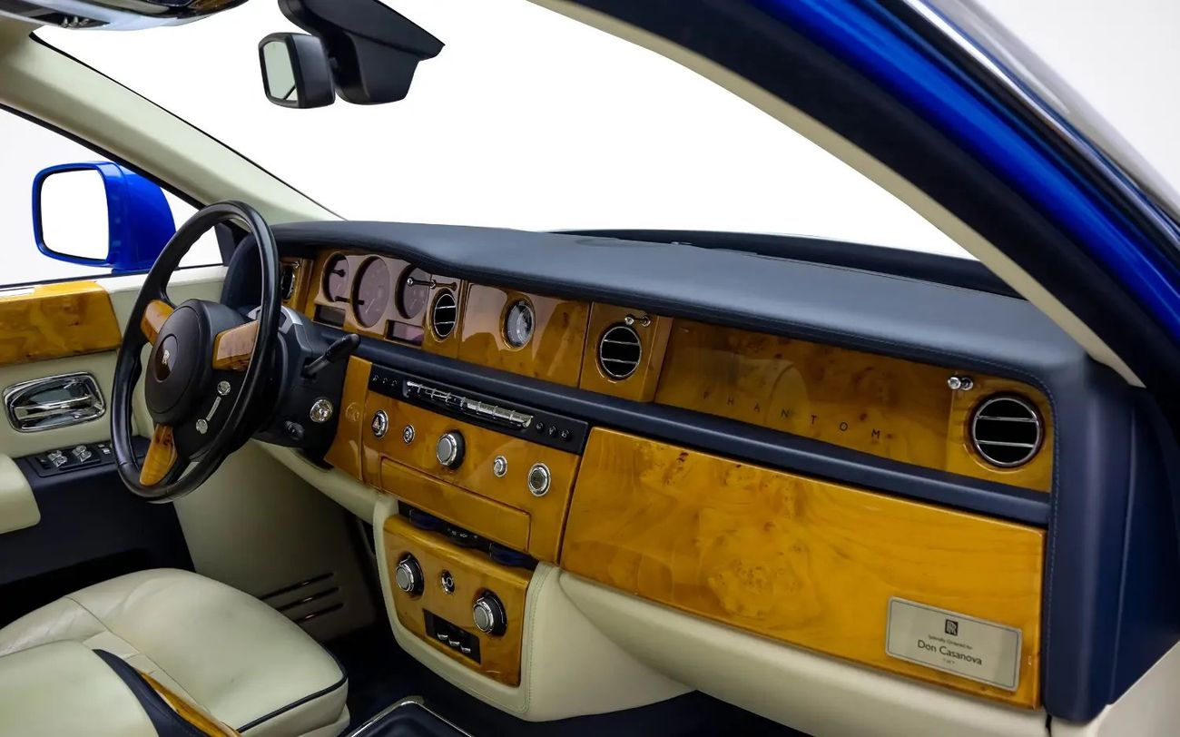 Rolls-Royce Phantom Std 6.8L Sedan ( Full Options With Star Lights ) - GCC Spec